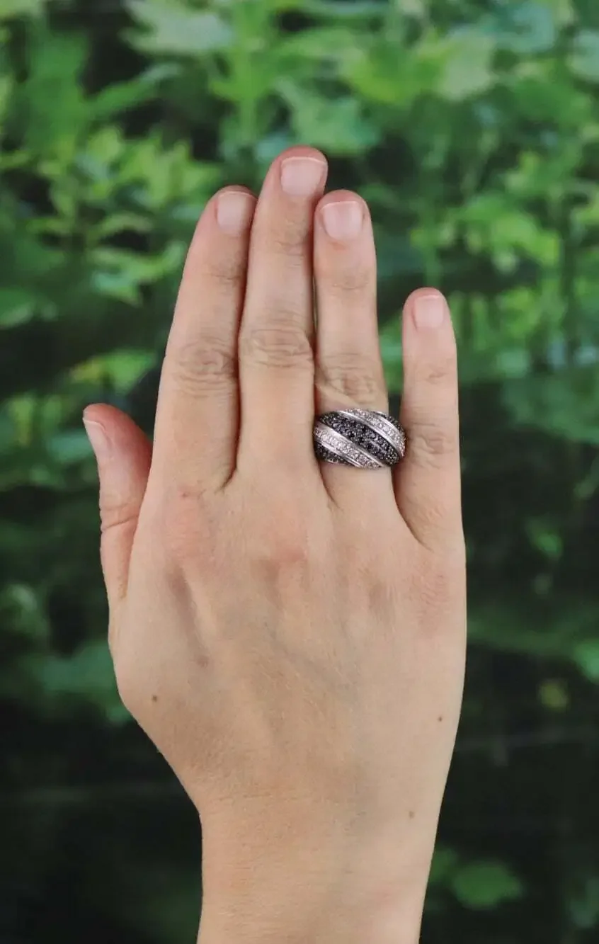 Sterling Silver Black and White Cubic Zirconia CZ Dome Ring Size 6 1/4